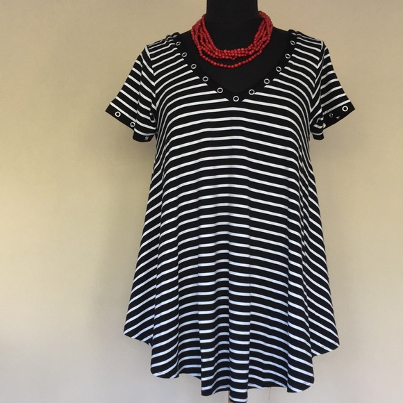RAIN- New with tags black/white striped top - Picture 1 of 6